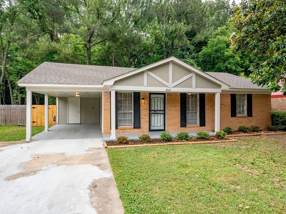 1st image of 4324 E Proctor Dr
