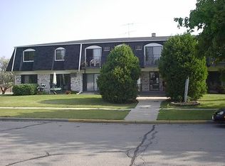 901 Meadow Ln APT 07, North Fond Du Lac, WI 54935