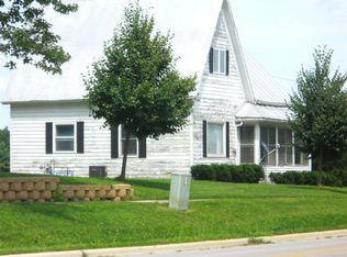 206 E Section St, Claypool, IN 46510