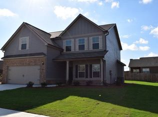 2804 Matsu Ln, Opelika, AL 36804