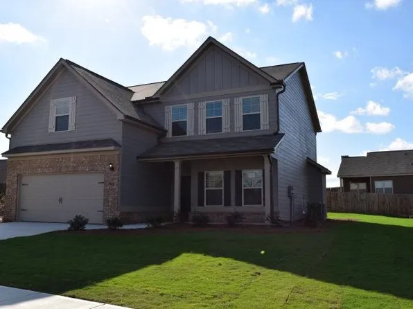 2804 Matsu Ln, Opelika, AL 36804