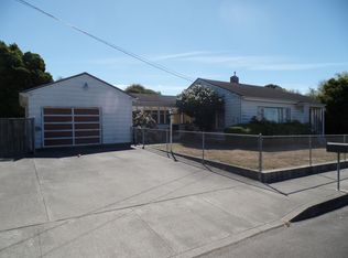 3010 Park St, Eureka, CA 95501