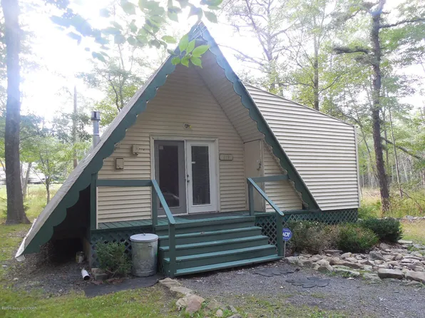 119 Little Woodland Dr, Pocono Summit, PA 18346