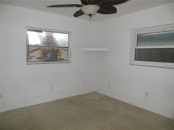 4th image of 1549 San Charles Dr