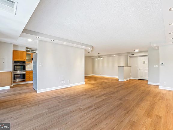 5th image of 5904 Mount Eagle Dr APT 601