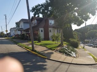 915 Butler St, Tarentum, PA 15084