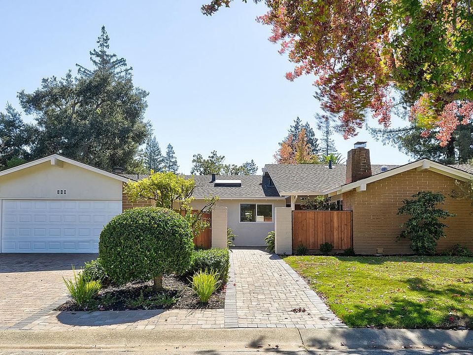 1st image of 380 Juanita Way
