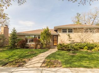 7650 Kenton Ave, Skokie, IL 60076