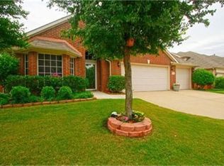 7820 Harvest Hill Rd, North Richland Hills, TX 76182