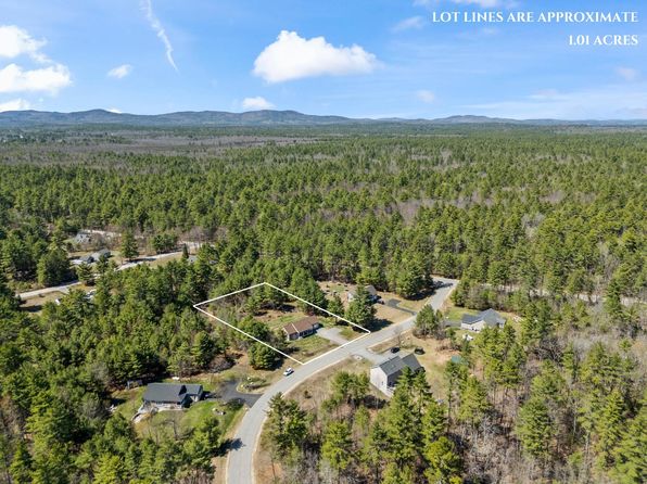 9 Jenni Lane, Standish, ME 04085