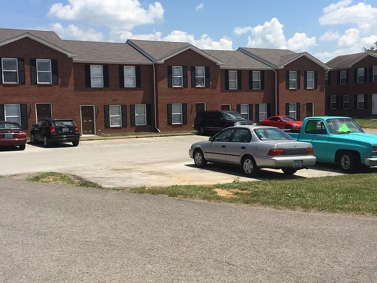 1117 Crown Pointe Dr — Photo 7