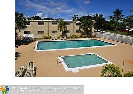 3rd image of 1305 S Flagler Ave APT 109