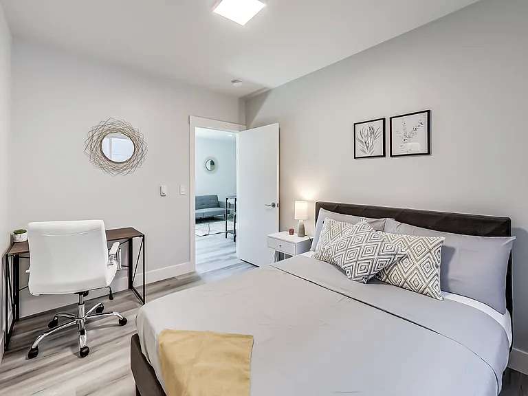 3413 Adeline St #4 — Photo 12
