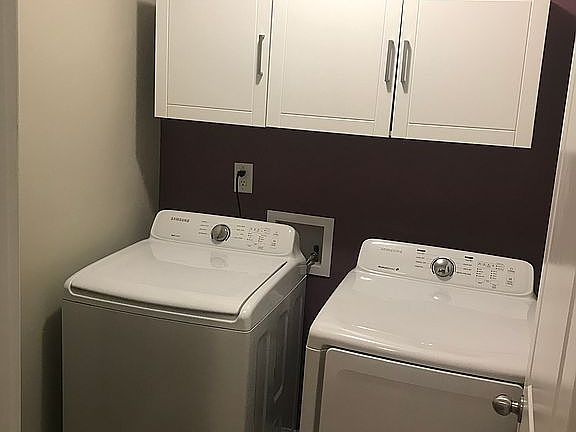 3rd image of 303 Saint Elizabeth Dr #135