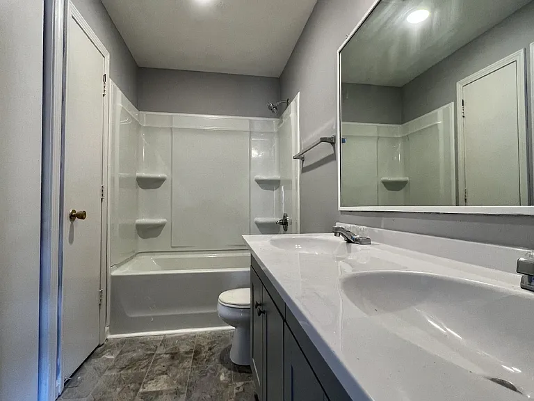 2 bed, 1.0 bath, 980 sqft, $925 — Photo 7