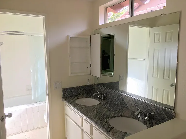 Master bedroom attached bath