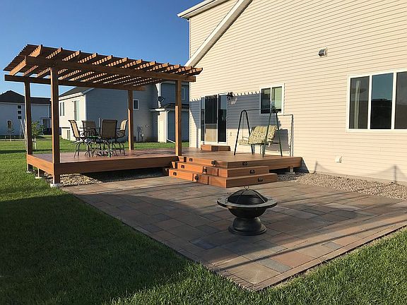 5th image of 1509 Johnson Dr