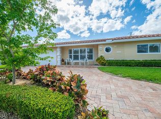 1423 SE 14th Ave, Deerfield Beach, FL 33441