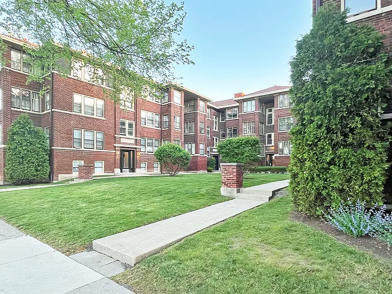 126-132 N. Elmwood Ave. and 418-426 Lake St. — Photo 11