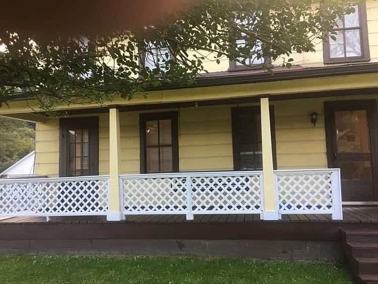 1st image of 316 1st Ave