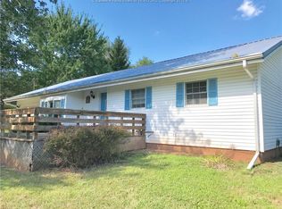 122 Woodland Cove Rd, Given, WV 25245