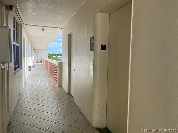 4th image of 1800 79th Street Cswy APT A307