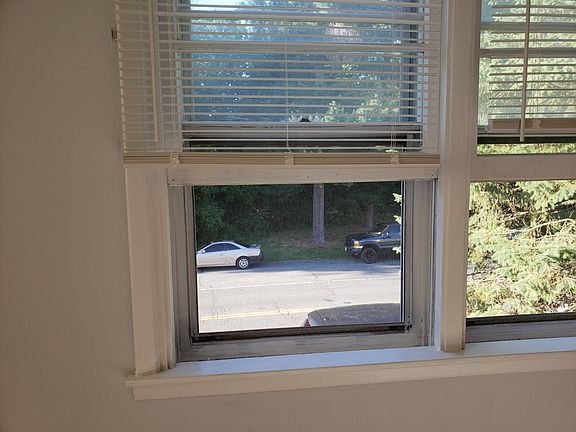 5th image of 8133 Cresco Ave APT 1B