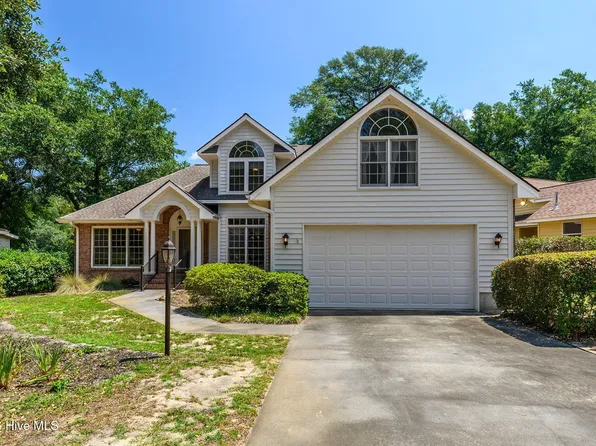 514 Woods Court SW, Sunset Beach, NC 28468