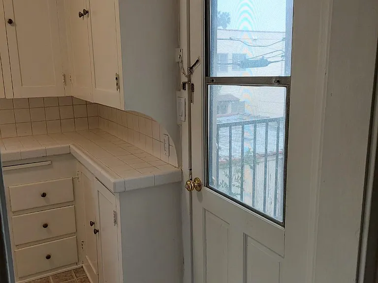 500 1/2 Mound Ave #3 — Photo 10
