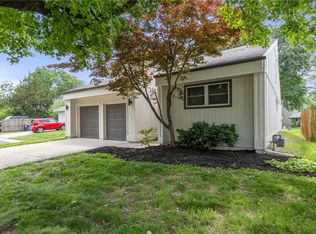 11917 W 66th St, Shawnee, KS 66216