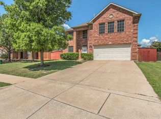 1732 Mystic Hollow Dr, Lewisville, TX 75067
