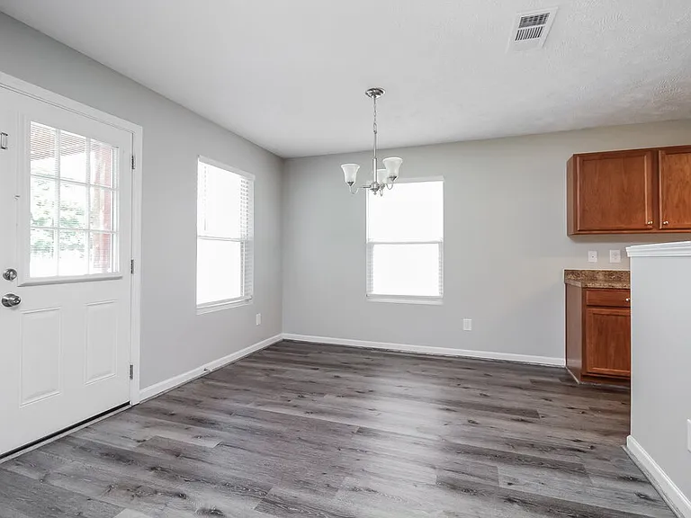 813 Creek Oak Dr — Photo 8
