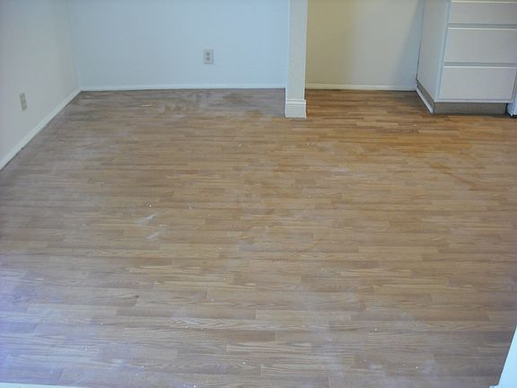 5th image of 2410 El Dorado Ave