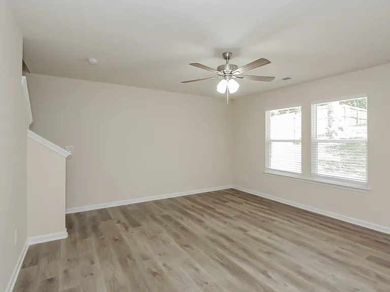 7810 Shadow Lawn Rd — Photo 6
