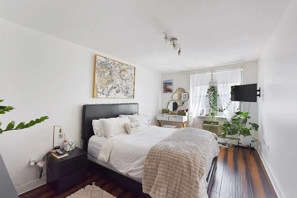 2235 Frederick Douglas Boulevard — Photo 4