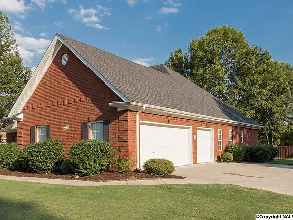 4th image of 2723 Arbor Oak Dr SE