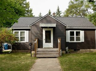 116 W Cherry St, Wayland, MI 49348