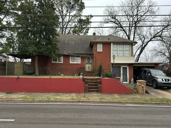 85 S Broad St, Lexington, TN 38351