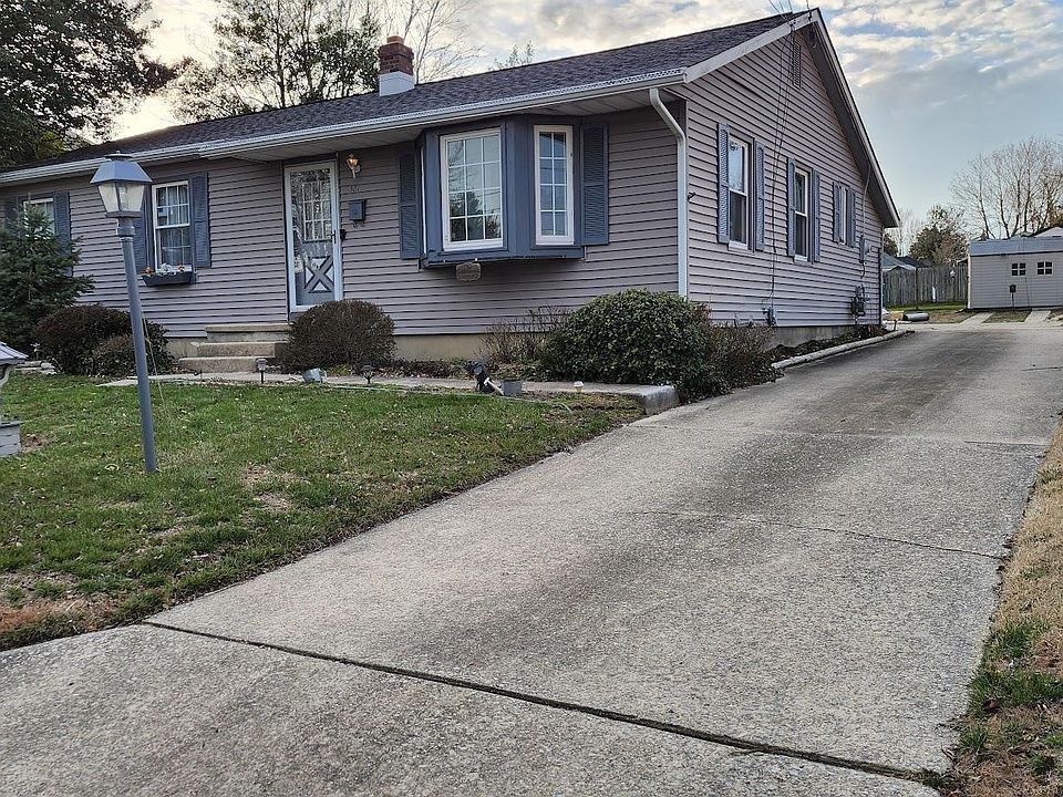1st image of 501 Blue Bell Dr
