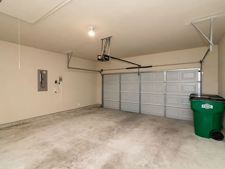 129 Griffin Ave — Photo 24