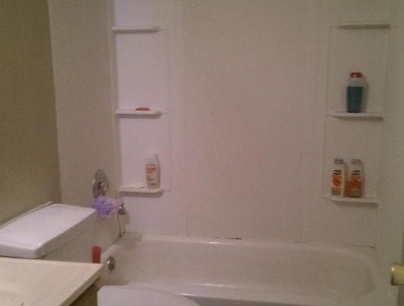 4th image of 1109 Park Ave
