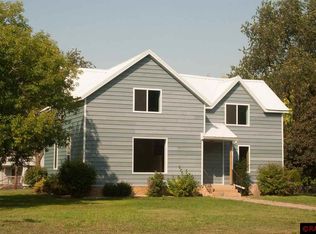 302 Central Ave N, Mapleton, MN 56065