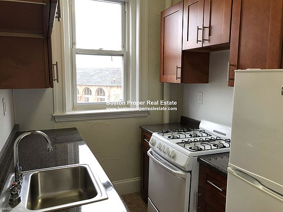1175 Boylston St. #34 Boston - Fenway Unit Photo 3