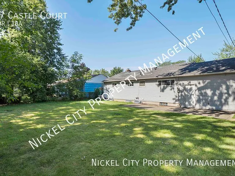 47 Castle Ct — Photo 6