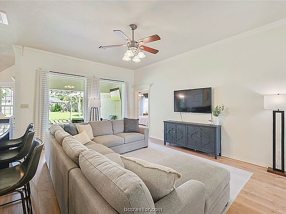 4th image of 3702 Ardenne Ct
