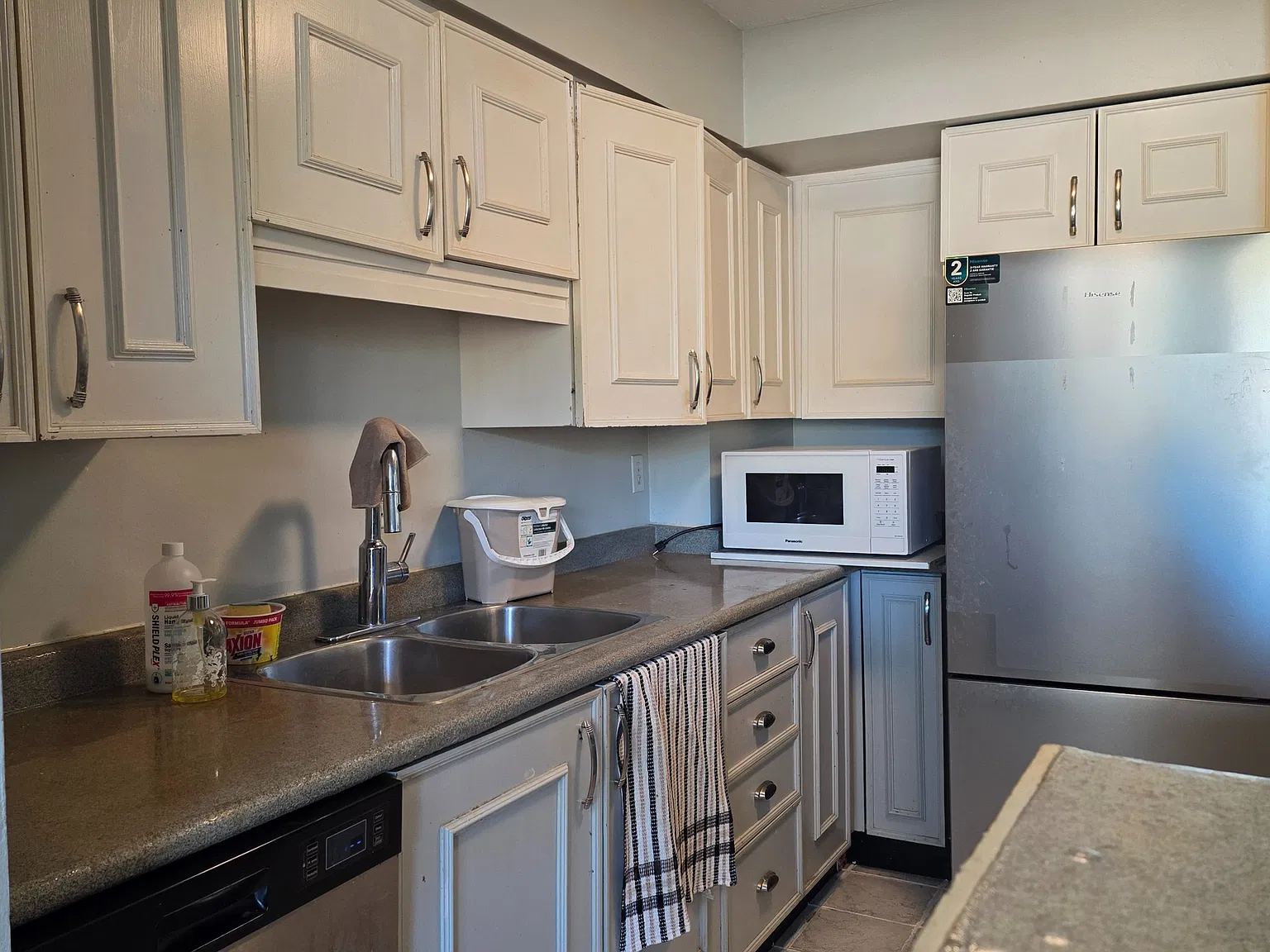 2 bed, $2,200 — Photo 3