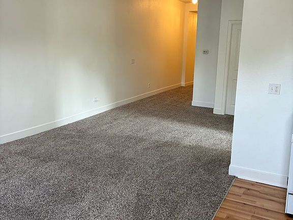 5th image of 259 Main St APT D