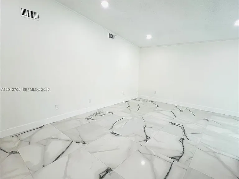 26205 SW 133rd Ct — Photo 2