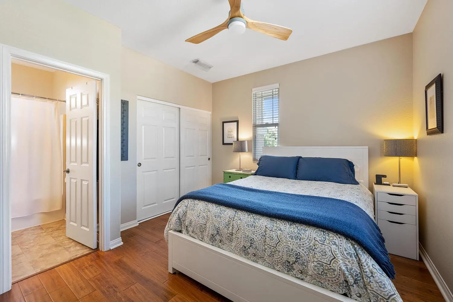 1 bed, 550 sqft, $2,400 — Photo 1
