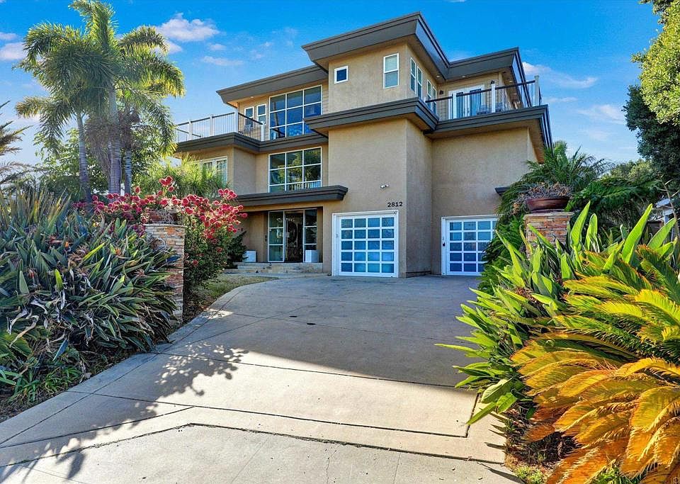 1st image of 2812 Poinsettia Dr